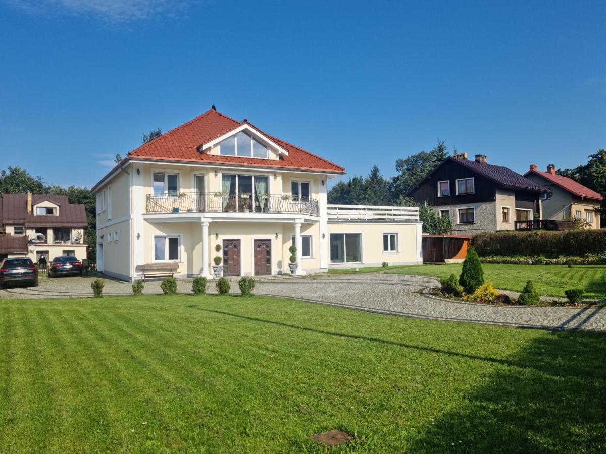 Apartamento Apartament W Karkonoszach Kowary Exterior foto